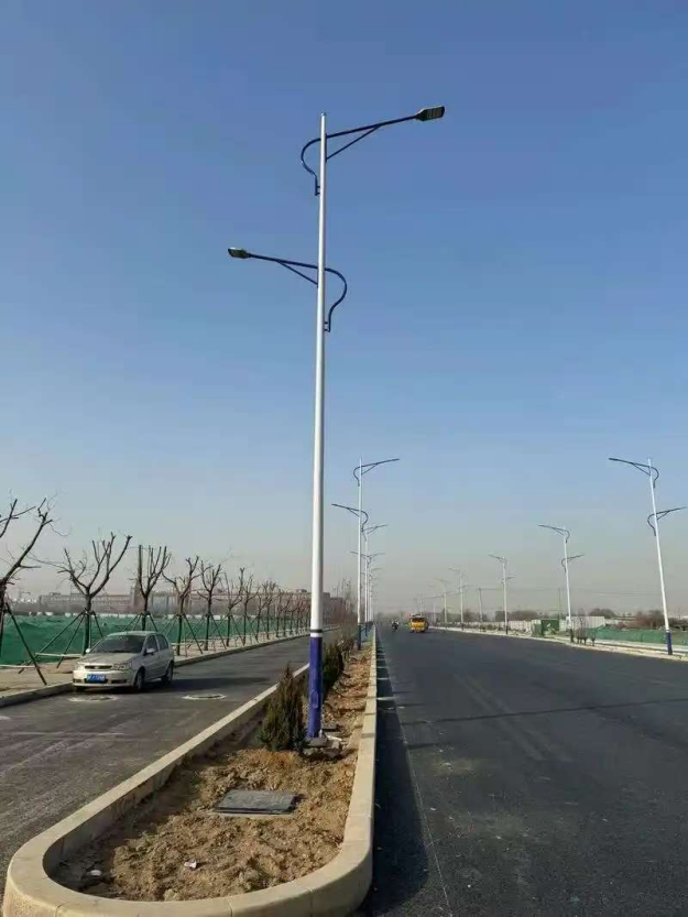 工程路灯1